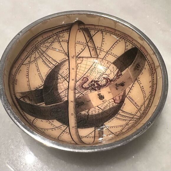 Vintage Celestial Design Planet Universe Globe Metal Ring/Jewelry Dishes Set of - Picture 3 of 3